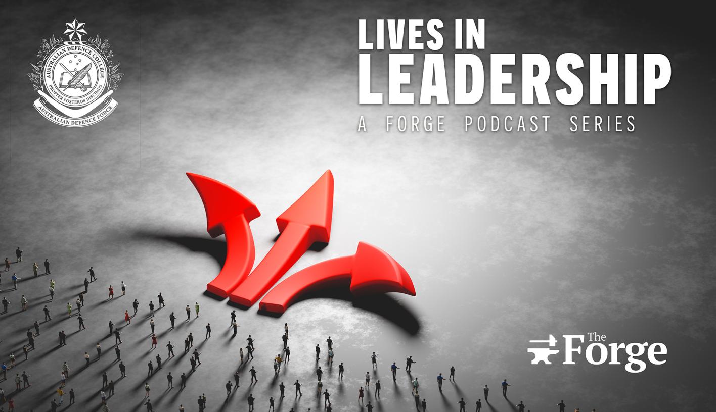 A crowd with leadership arrows