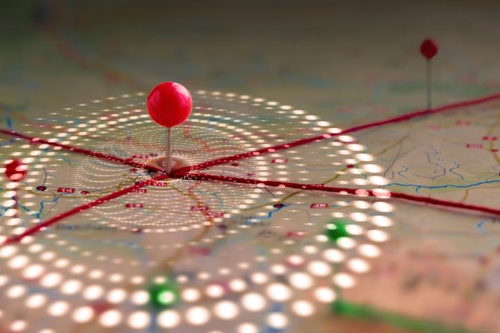 Map with the Centre of Gravity displayed around the largest pushpin