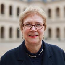 Professor Heuser profile photo portrait